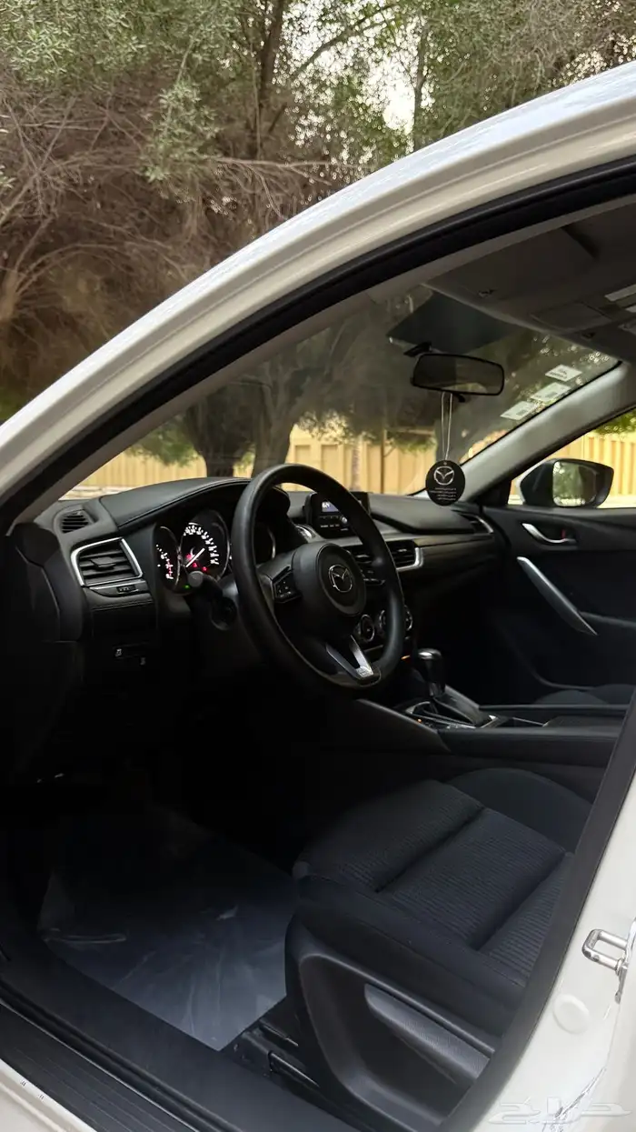 مازدا 6 -2017-ممشى قليل-(( مخزنة ))عداد 21 ألف- شبه وكالة 41