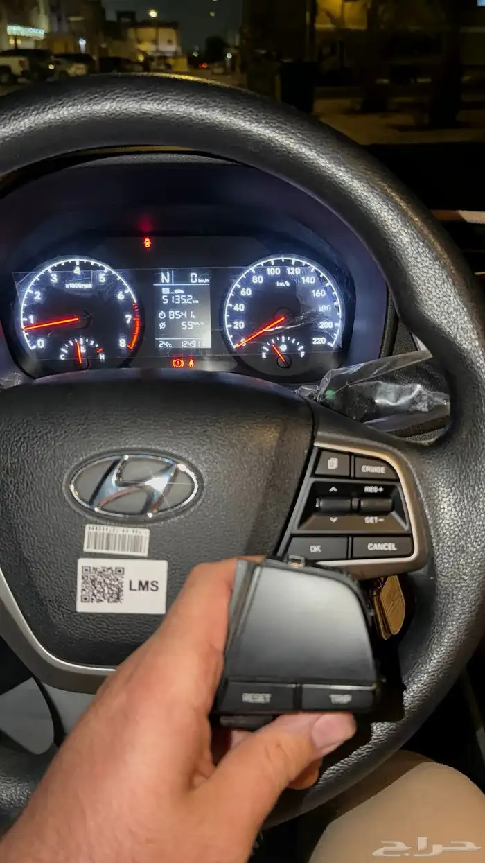 مثبت سرعة هونداي اكسنت 2018 - 2023 13