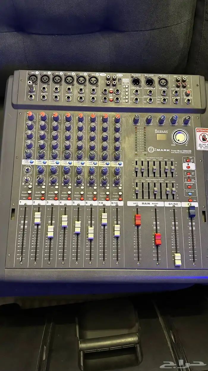 ميكسر صوت وسماعات 8