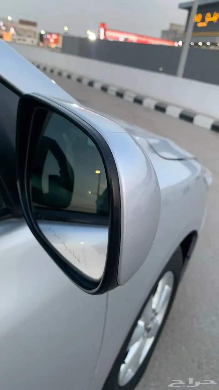 تويوتا كورلا 2010 نظيفة منوة المستخدم 25