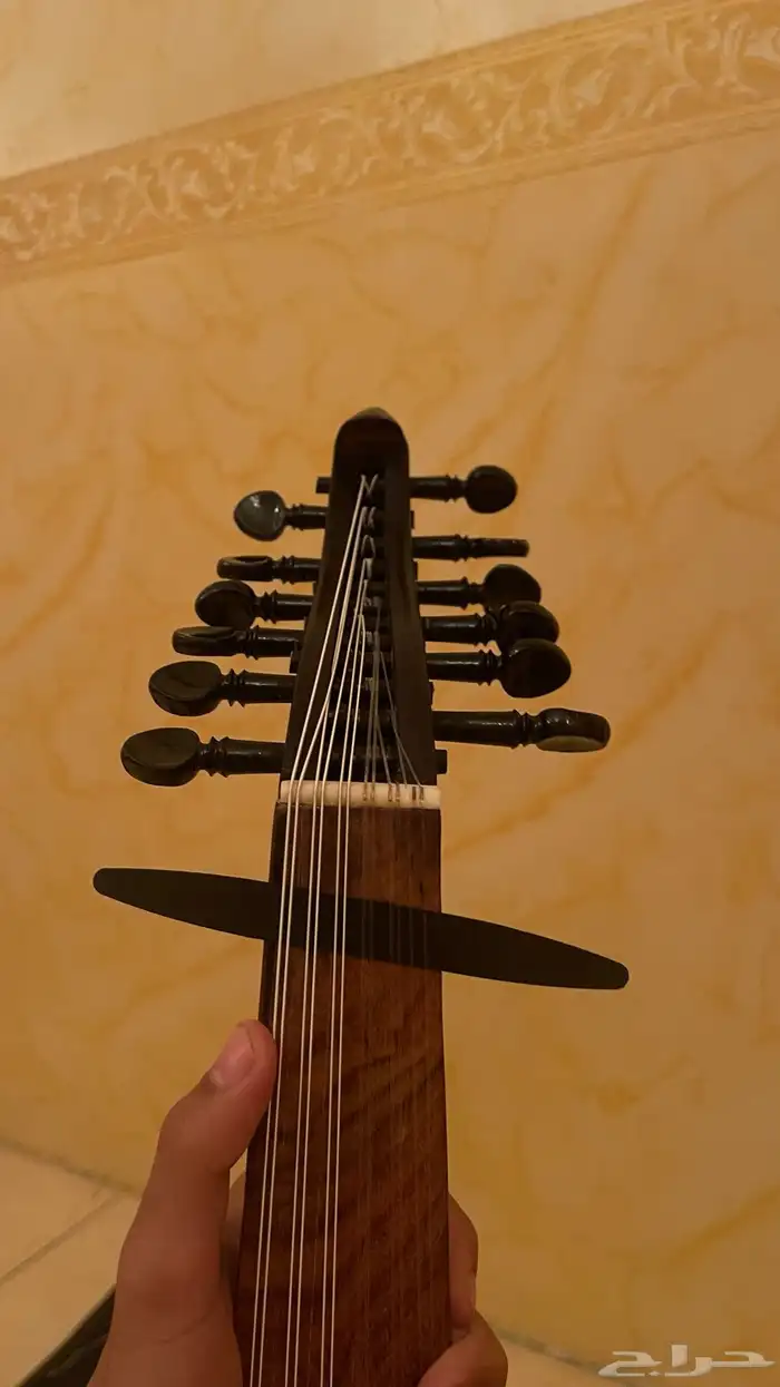 عود لوكس من مركة خالد عزوز جودة وأناقة لا مثيل لهما 16