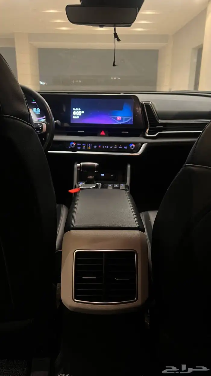 سبورتاج 2022 ( ديزل ) بحالة الوكالة فل كامل عداد ديجيتال 16