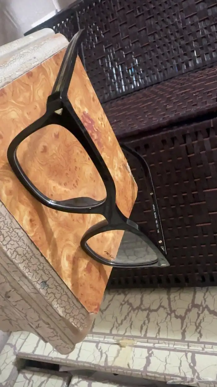نظارة برادا كولكشن حديث من محل مغربي 0