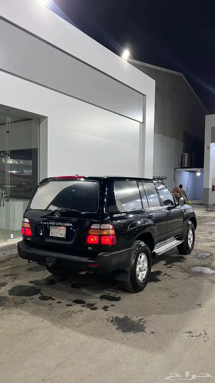 لاندكروزر اسود جيب صالون 7
