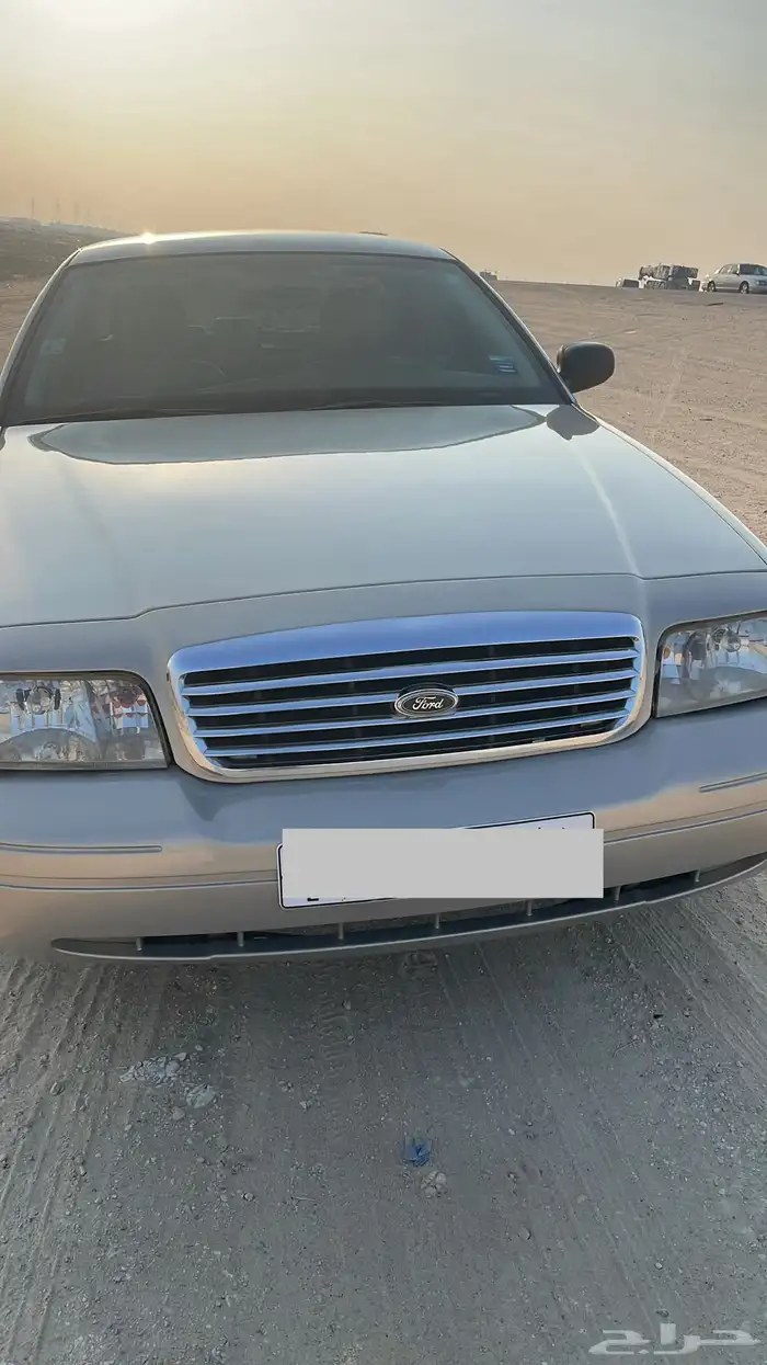 فورد كروان فكتوريا 2008 سعودي سمني 3