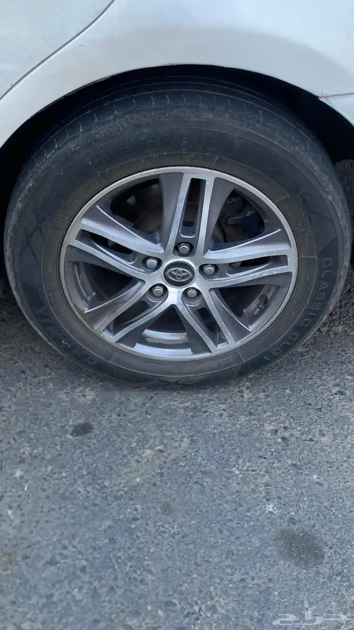 جنوط كامري 2011 للبيع 0