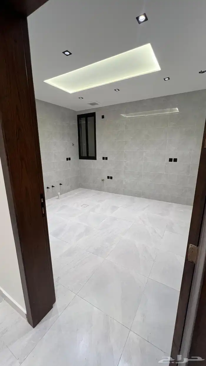 شقه للبيع في الوسام 14