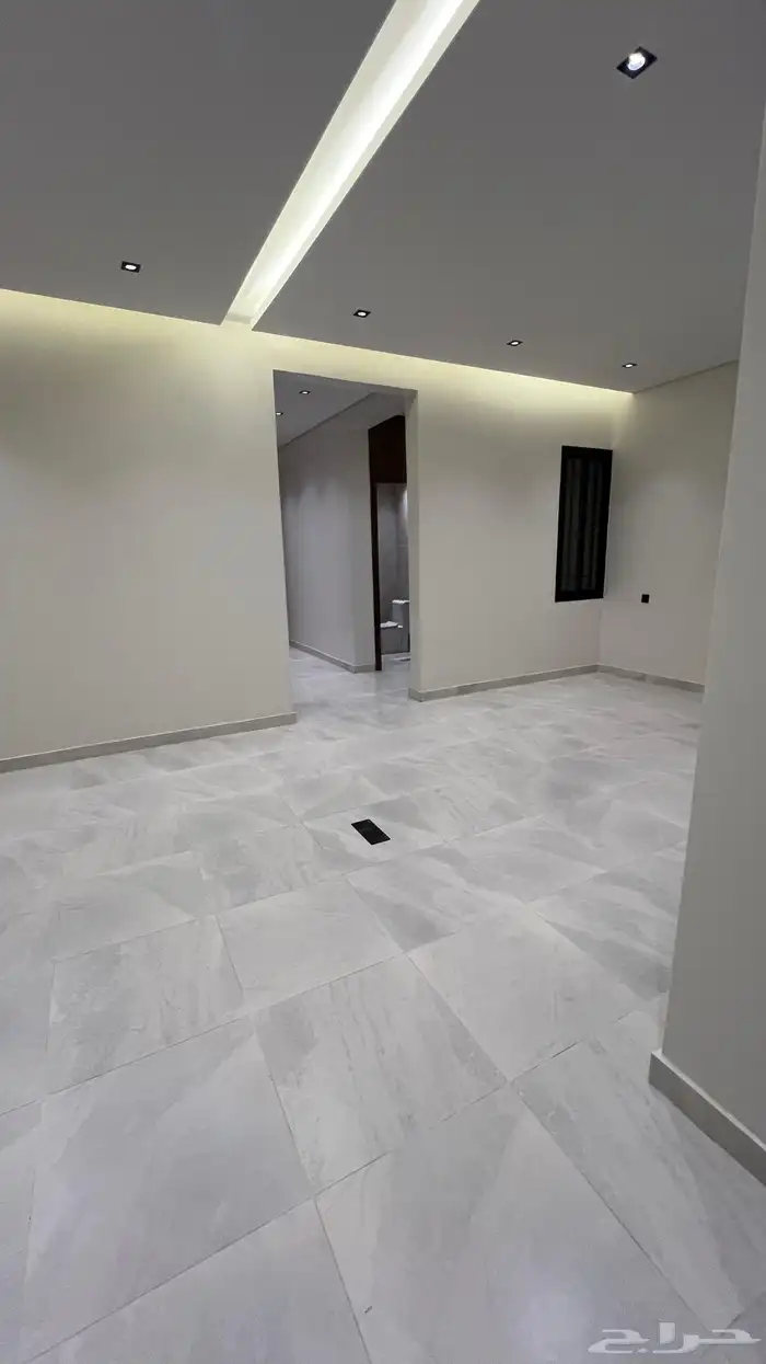 شقه للبيع في الوسام 16