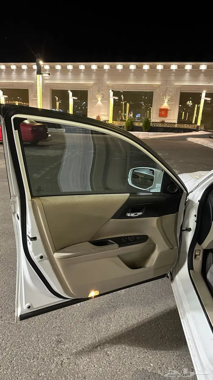 للبيع اكورد 2014 استاندر 4