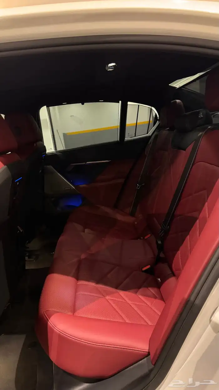 بي ام دبليو 520i M Kit 11