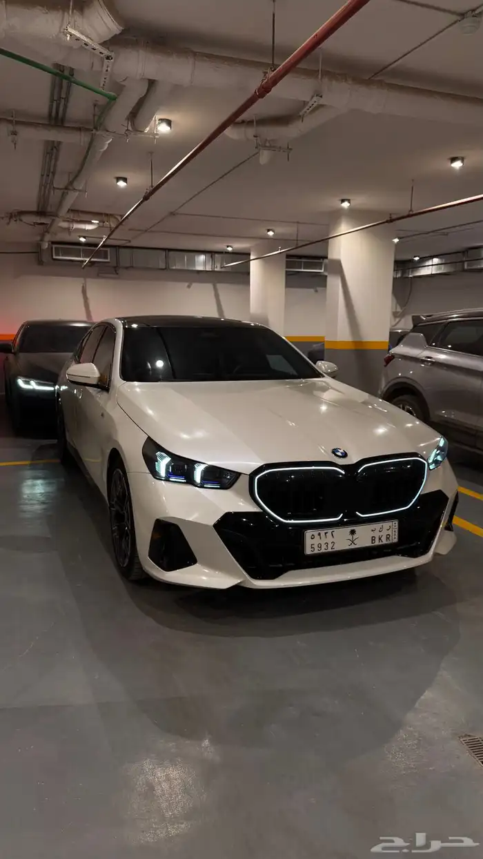 بي ام دبليو 520i M Kit 0