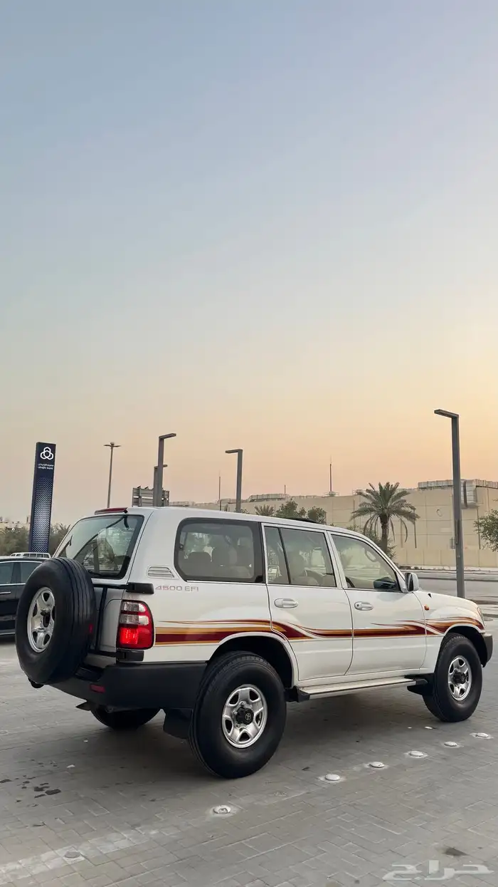 لاند كروزر 2003 2