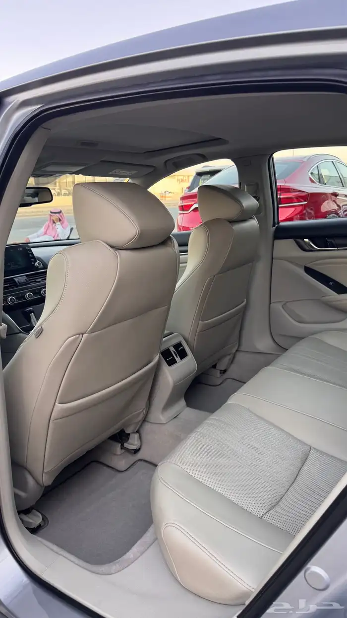 للبيع هوندا اكورد 2019 - فل كامل بحالة الوكاله 6