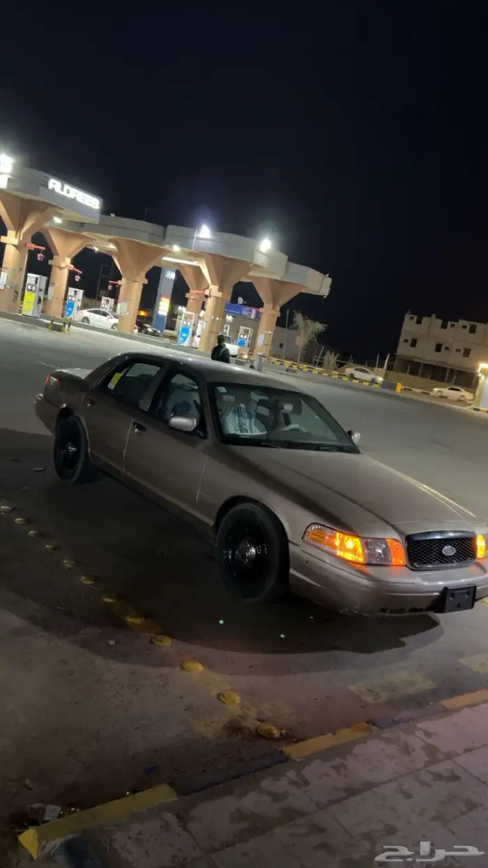 فورد بوليسي 2003 2