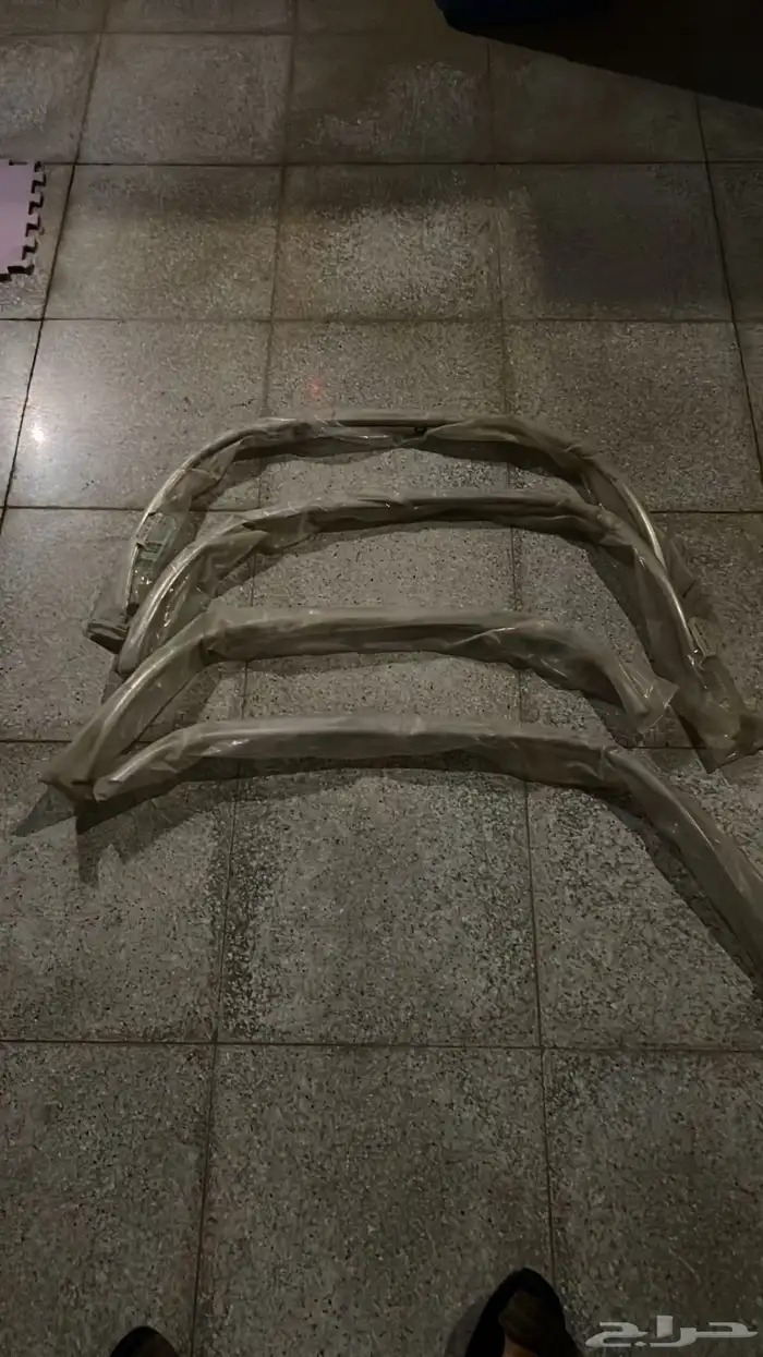 ازياق هايلوكس 84 الي 88 0