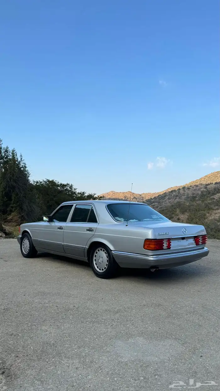 مرسيدس بنز 300se 19