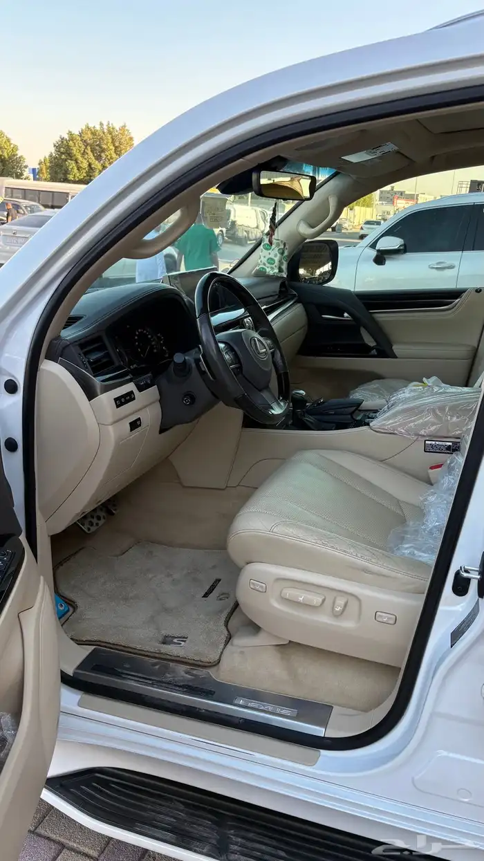 لكزس 2021 فل كامل 4