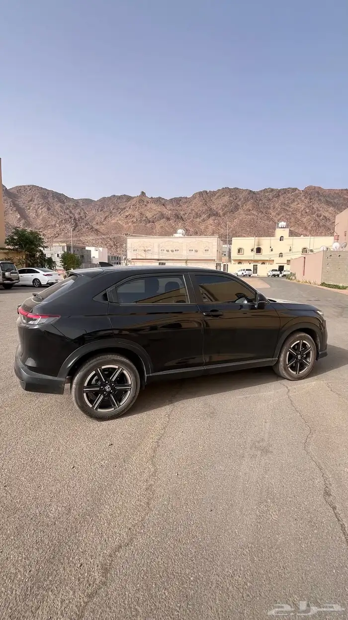 سياره هوندا HRV 2024 للتقبيل 1