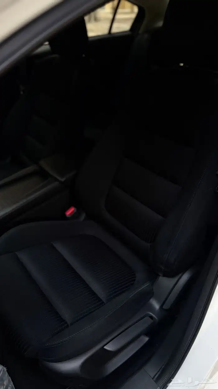 مازدا 6 -2017-ممشى قليل-(( مخزنة ))عداد 21 ألف- شبه وكالة 39