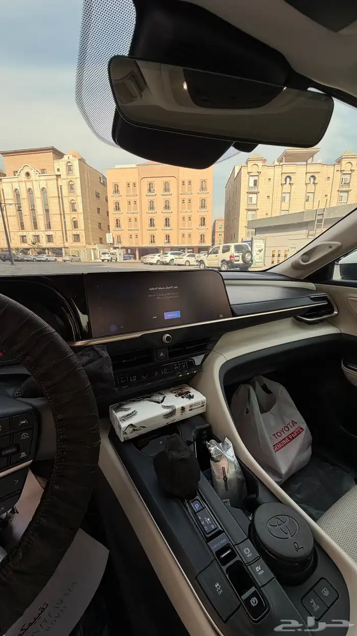 تويوتا كراون 2023 ابيض بريميوم منوة المستخدم 14