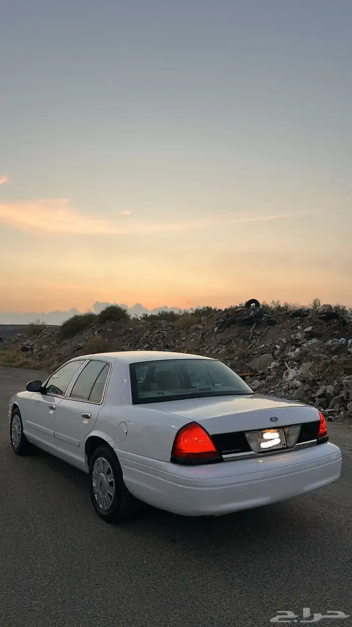 فور كراون فكتوريا 2011 1