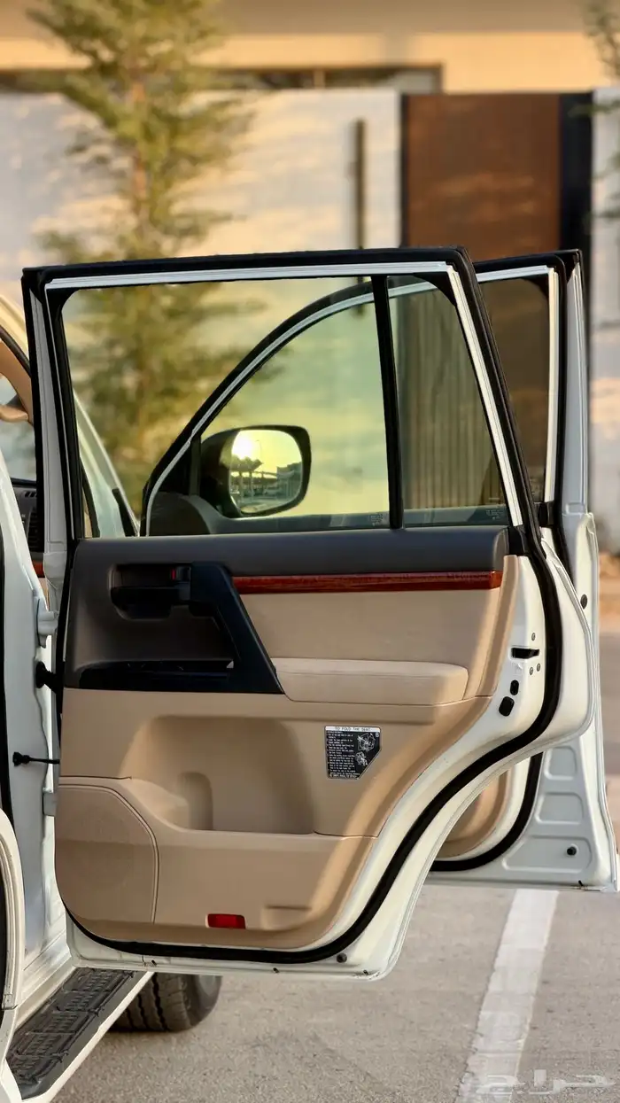 جيب لاند كروزر GX.R موديل 2014 فل الفل فل كامل نضيف 29