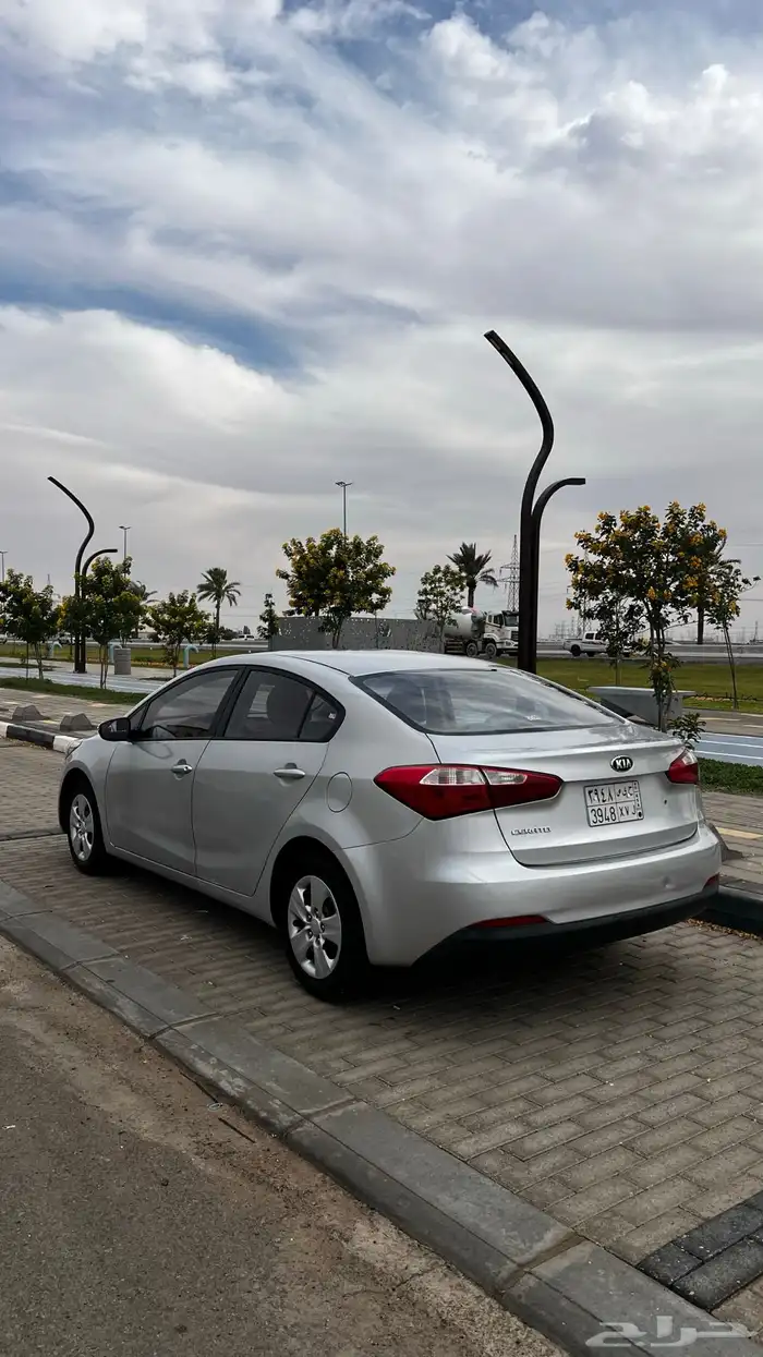 للبيع سيراتو موديل 2016 1