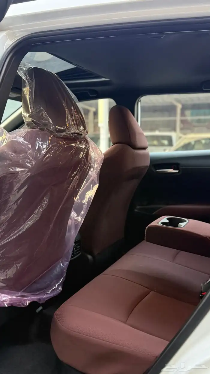 تويوتا كورلا كروس XLEهايبرد 2025 كاش وتقسيط 10