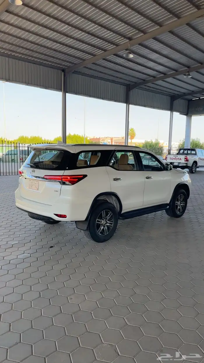 فورشنر 2023 سعودي VX1 (بنزين) ب 117.000 4