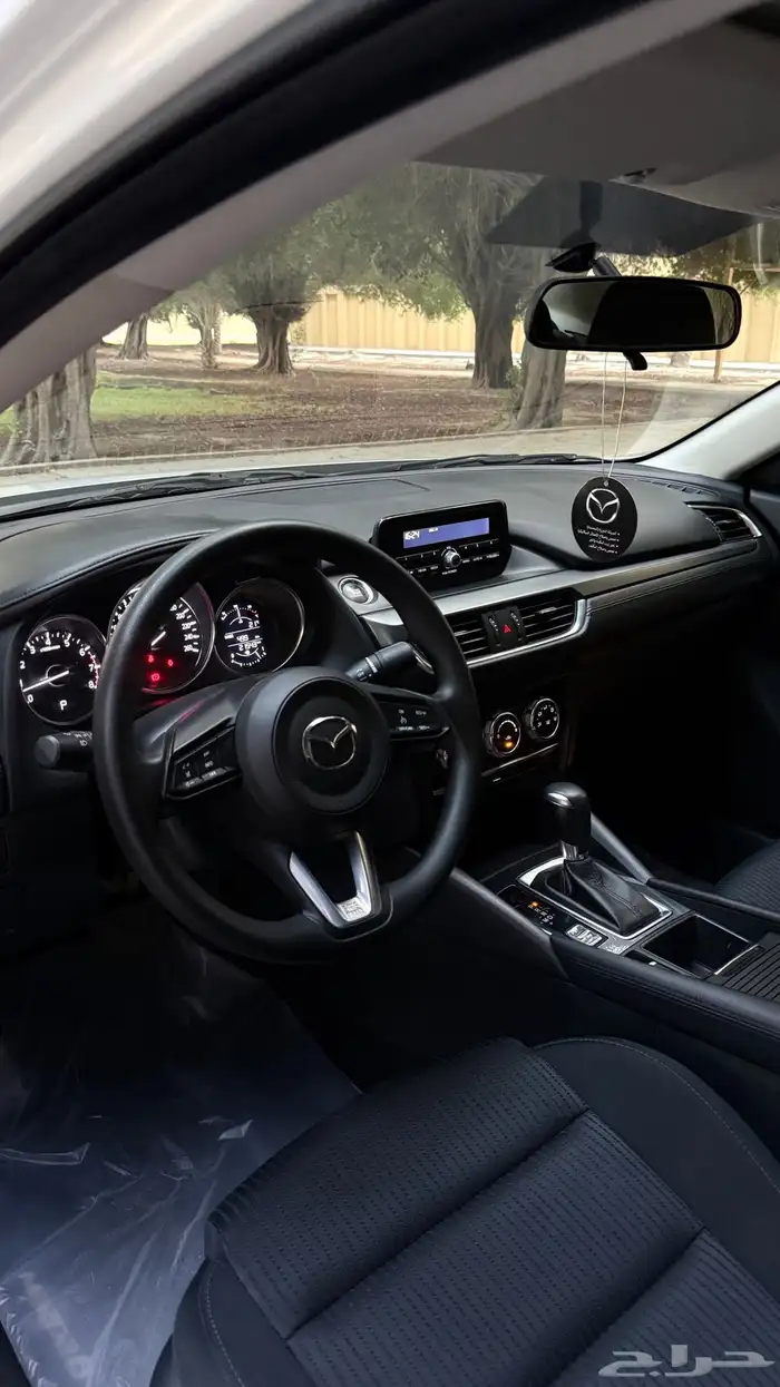 مازدا 6 -2017-ممشى قليل-(( مخزنة ))عداد 21 ألف- شبه وكالة 40