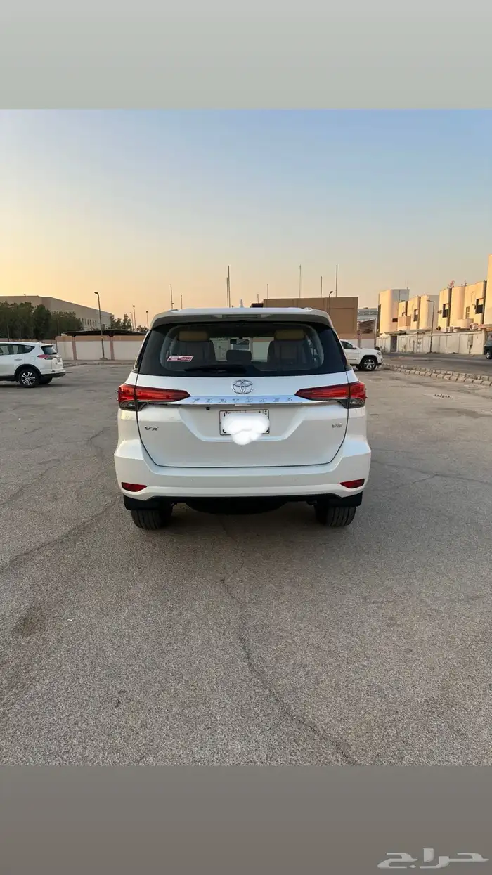 فورتشنر 2023 ماشي 26 الف 5