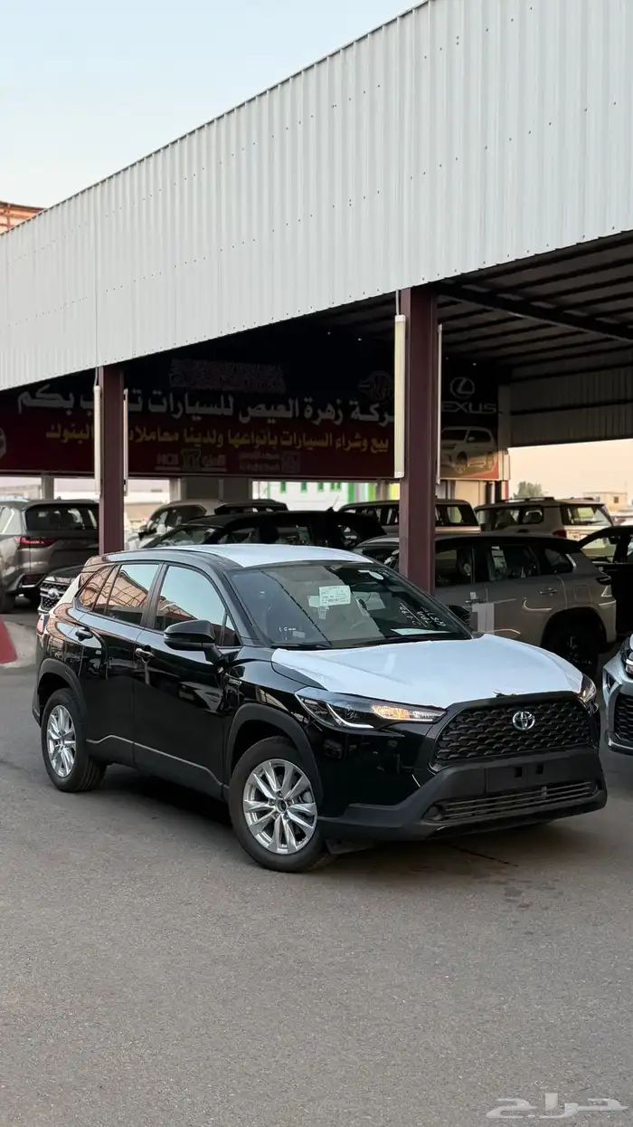 تويوتا كرولا كروس 2024 فئه الاستاندر 77500 شامل الضريبه 0