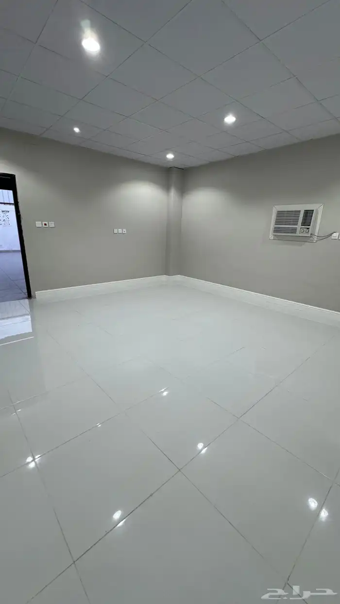 غرف عزاب جديدة للإيجار 1