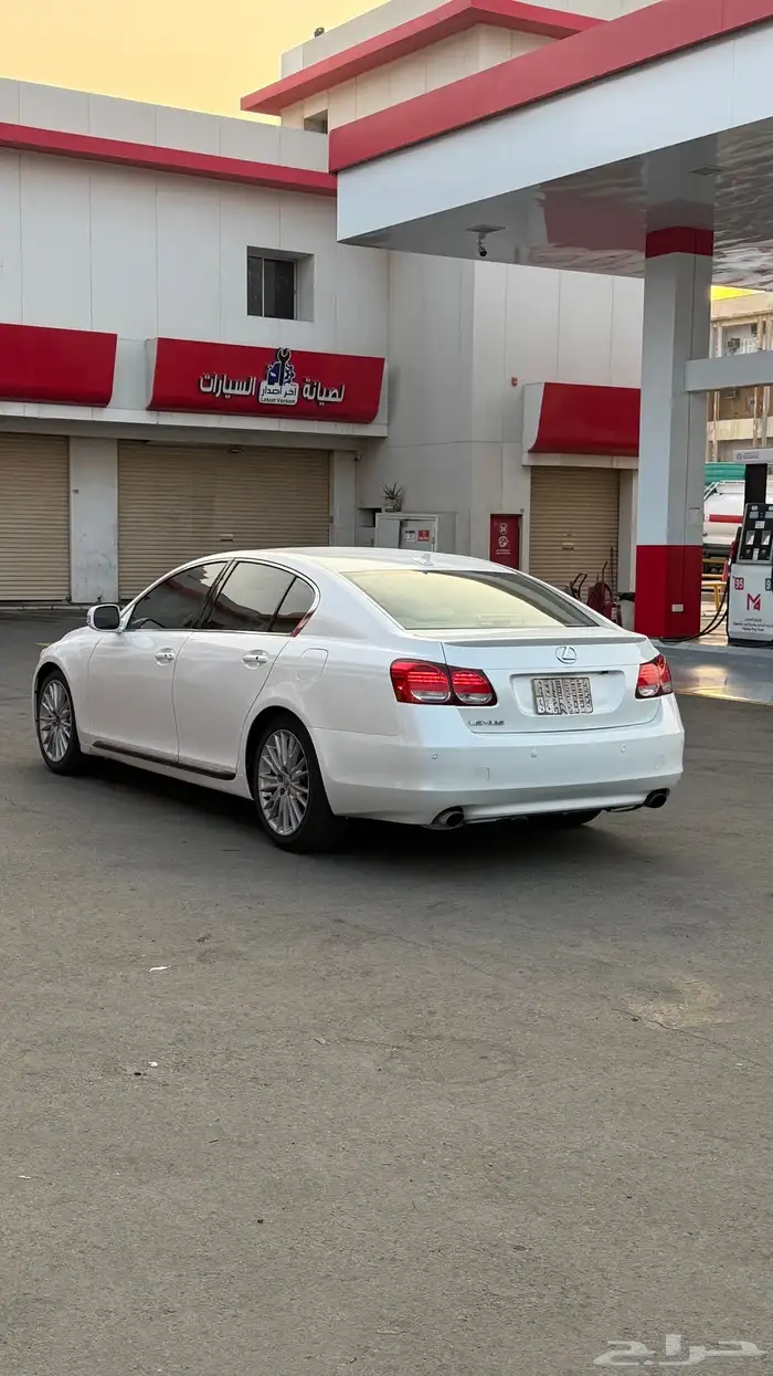 سيارة لكزسس GS 2010 للبيع 5