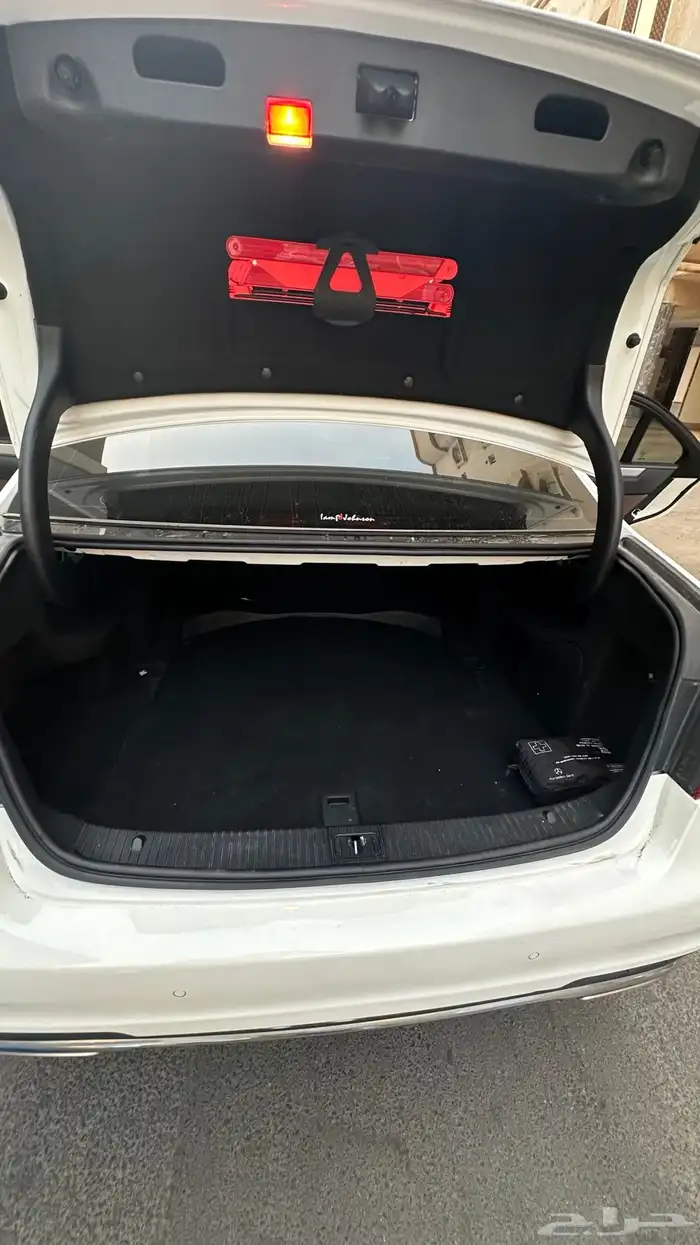 مرسيدس e200 فل كامل 11