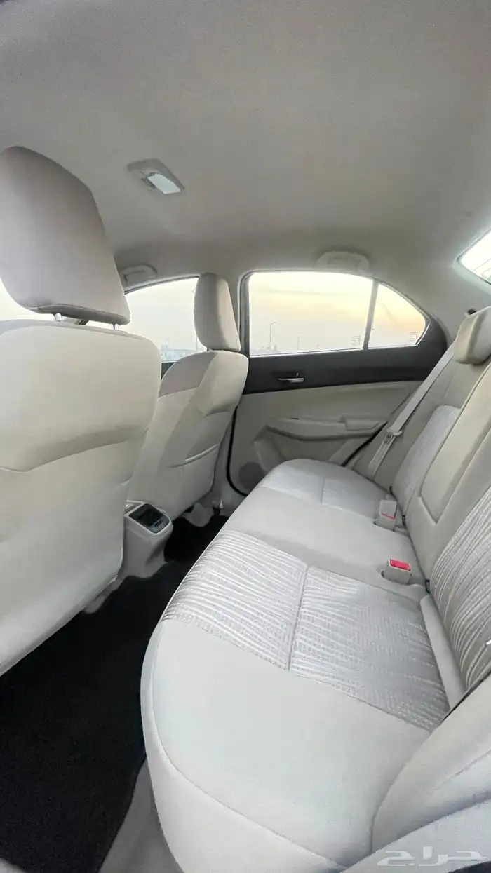 سوزوكي-ديزاير-2022 9