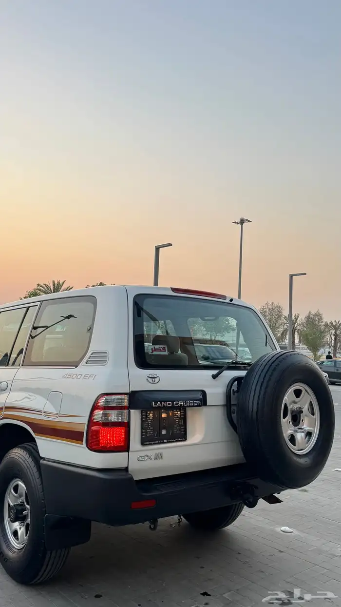 لاند كروزر 2003 3