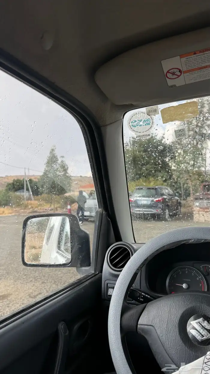 سزوكي جيمني 3