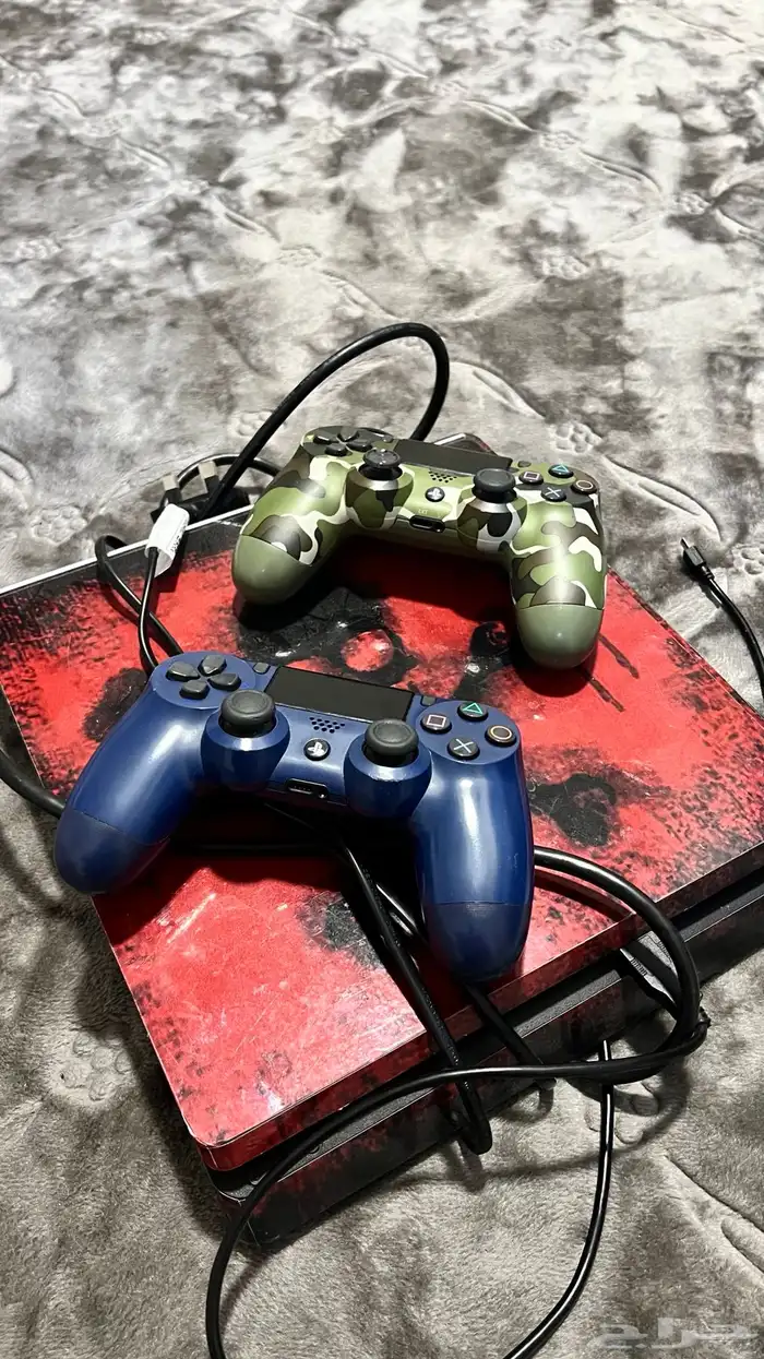 سوني 4 سليم نظيف ومعه فيفا 25 0