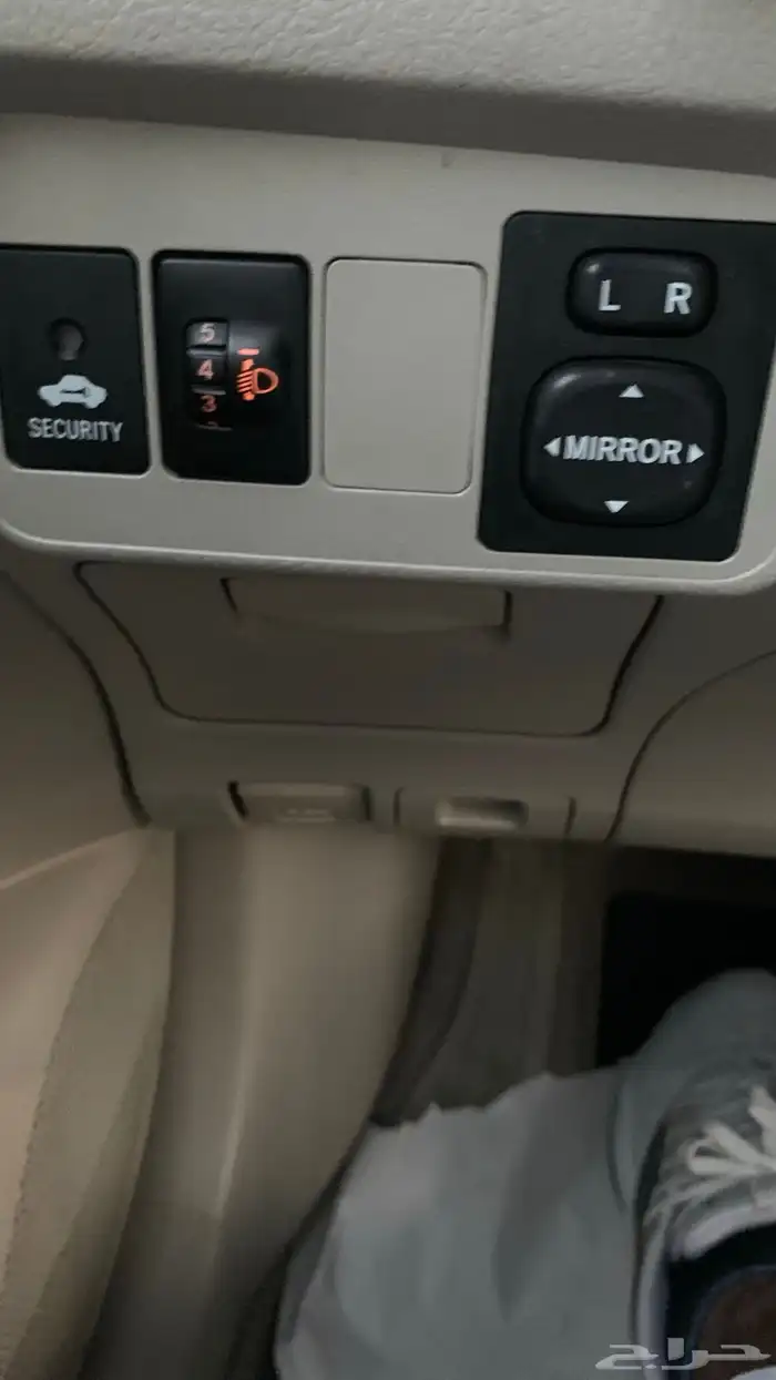 تويوتا كورلا 2010 نظيفة منوة المستخدم 36