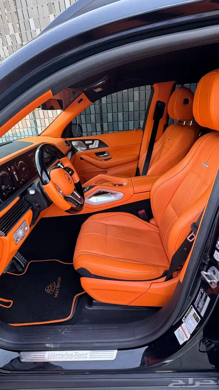 مرسيدس GLS580 امريكي موجودة بدبي 2023 8