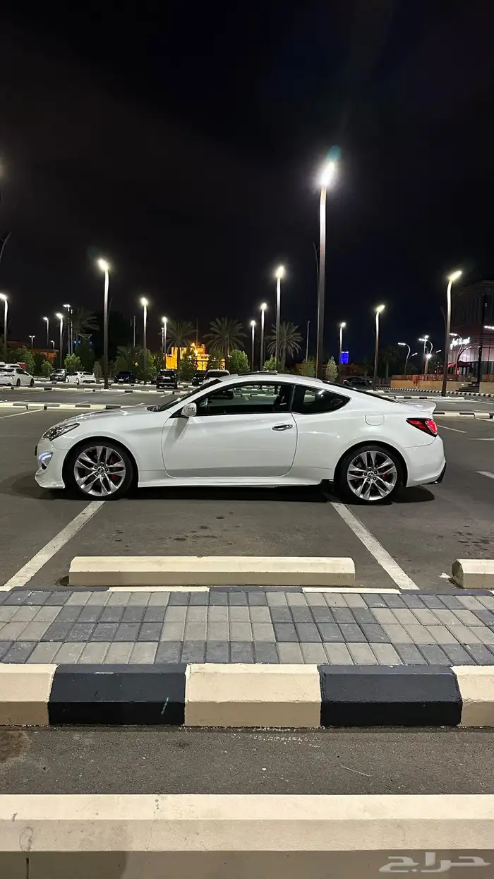 جنسس كوبيه g70 2014 2