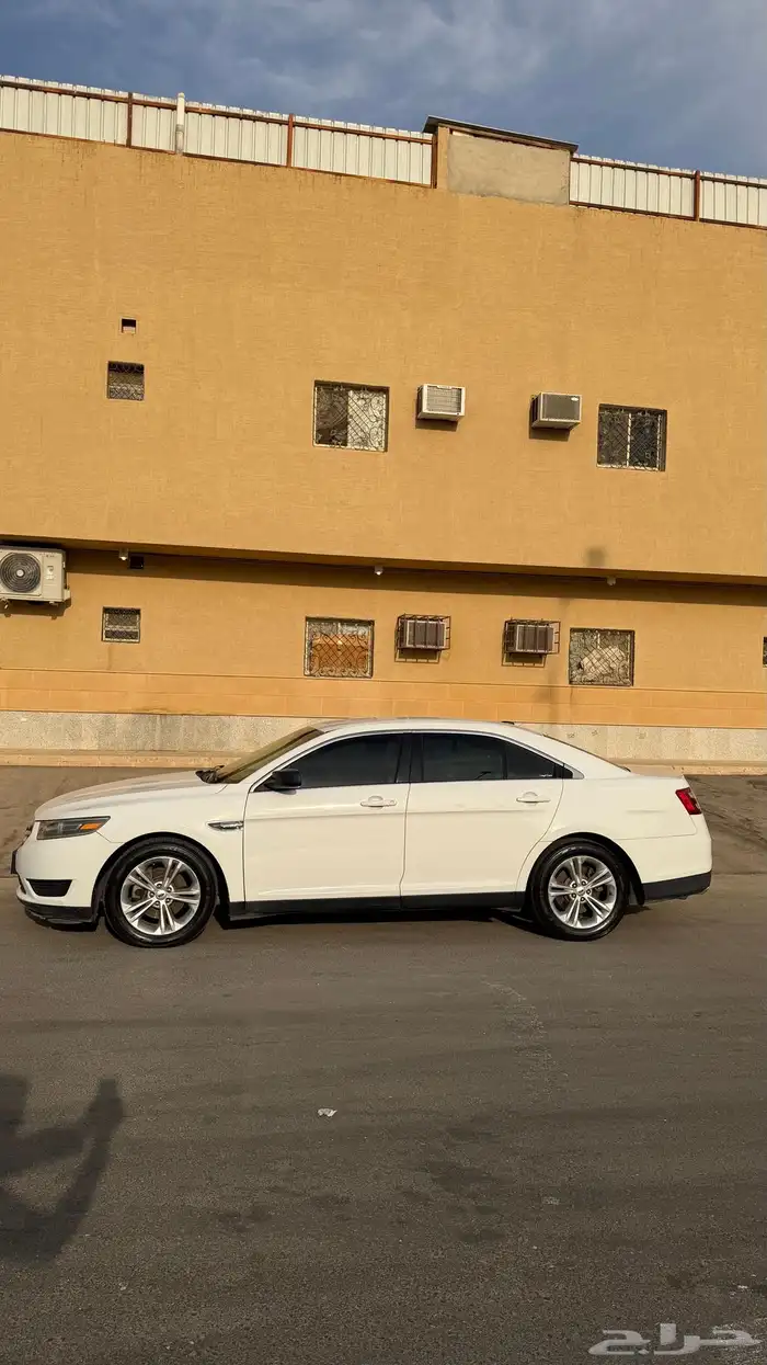 تورس ستاندر 2015 7