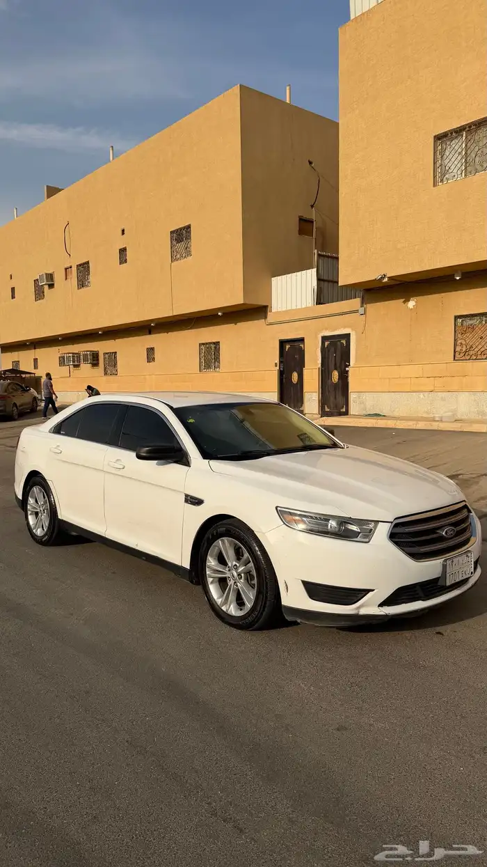 تورس ستاندر 2015 0