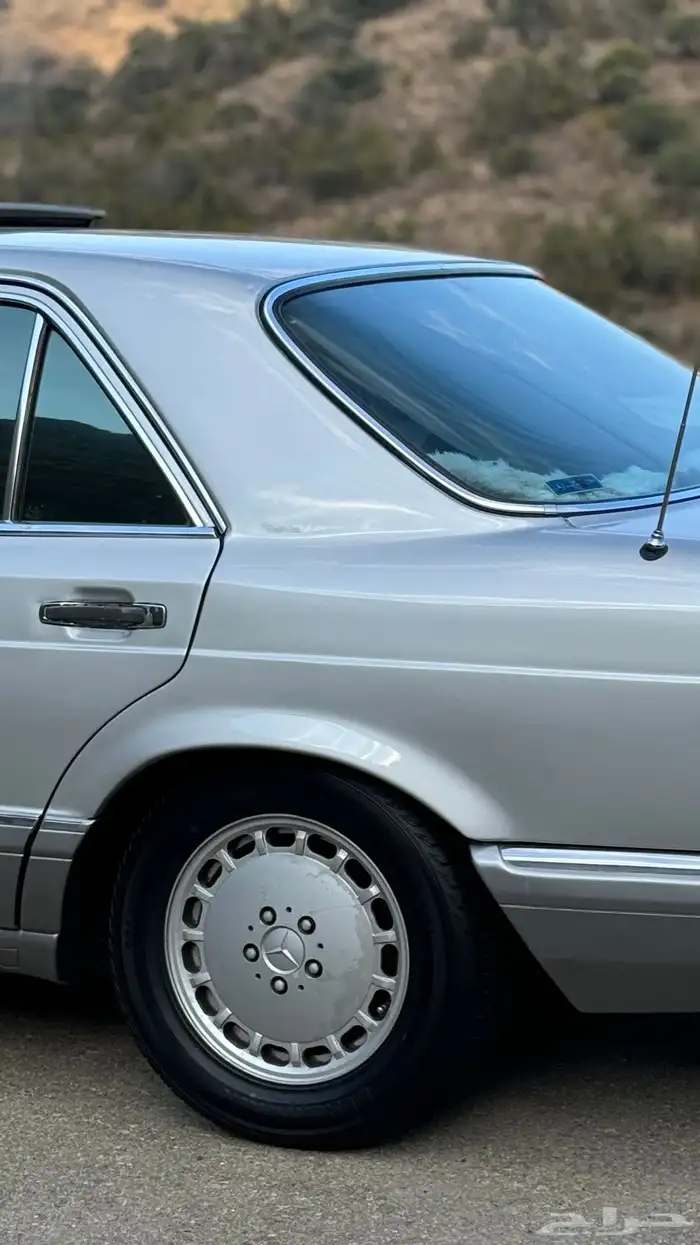مرسيدس بنز 300se 16