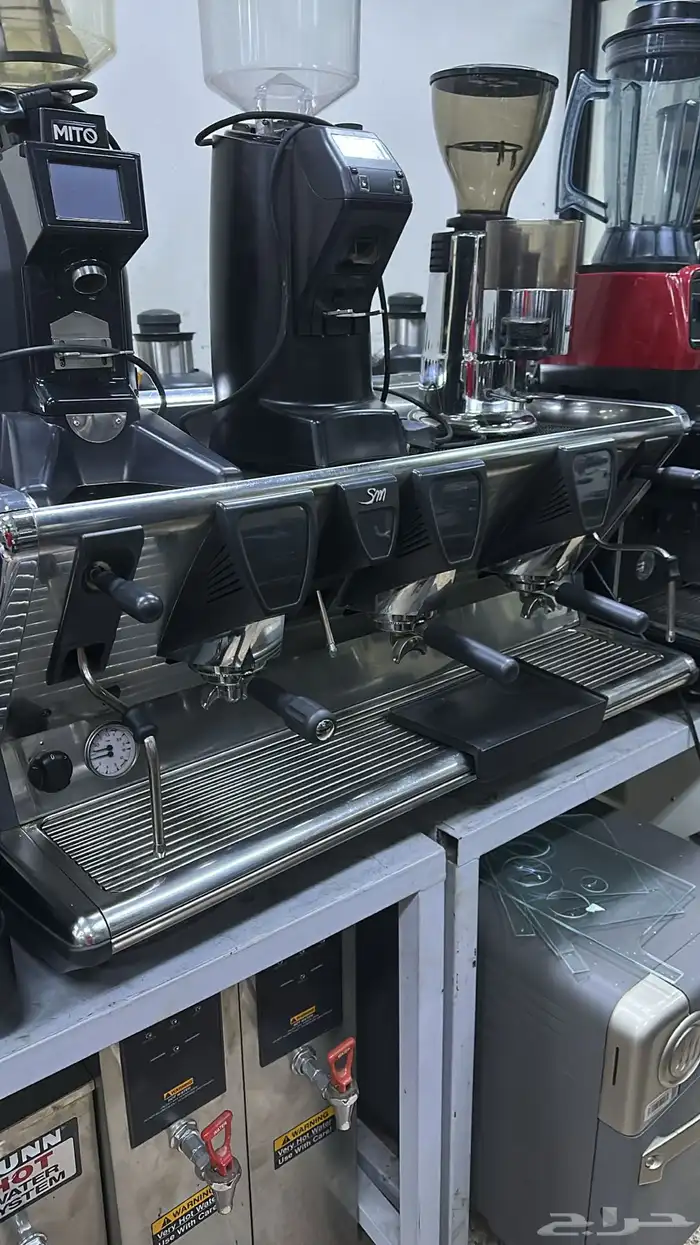 بيع جميع معدات المطاعم والمخابز والكفيهات المستعمله شبه جد 10