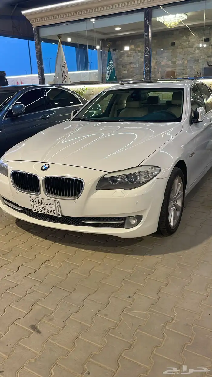BMW مقاس 520 أربعة سلندر 3