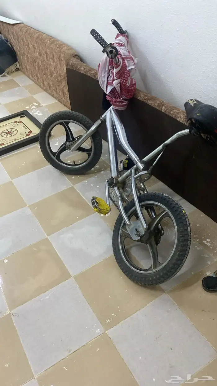 سيكل 16 لون فضي بدون فرامل حنوط مروح سيكل نضيف 1