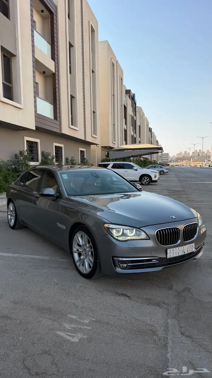 بي ام دبليو 740 BMW Li ( مواصفات خاصة ) 1