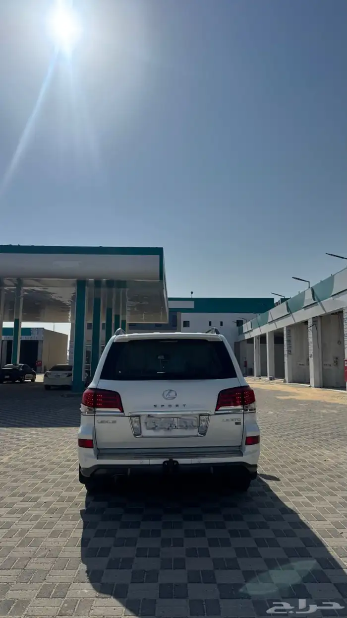 لكزس 2015 بريمي 0